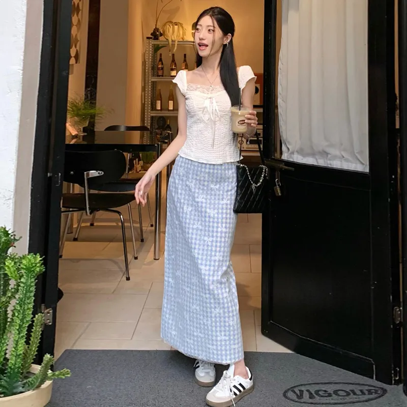 Gentle Welcome Skirt Set Women's-2