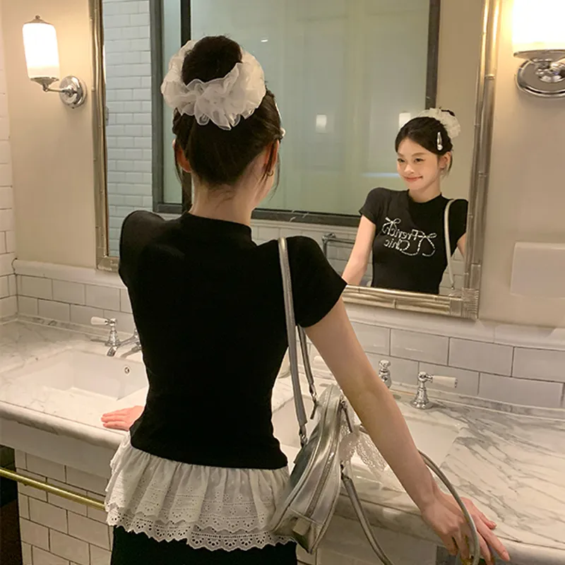 Gentle Welcome Regular T Shirt Women's Black-5