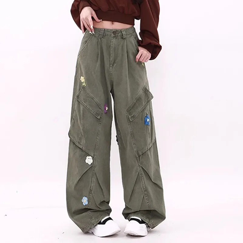 Gentle Welcome Cargo Pants Unisex Green-3