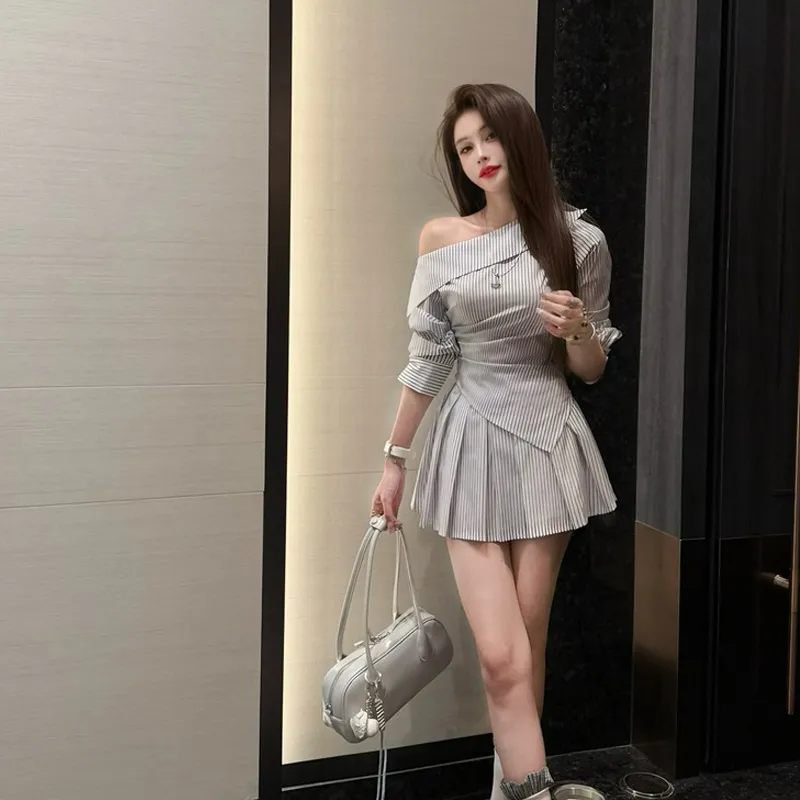 Gentle Welcome Skirt Set Women's-4