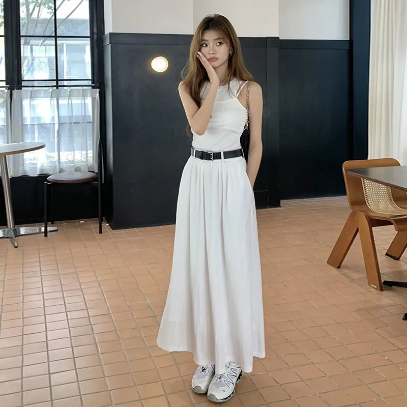 Gentle Welcome Skirt Set Women's-2