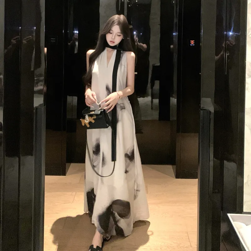 Gentle Welcome Sleeveless Dress Women's-2