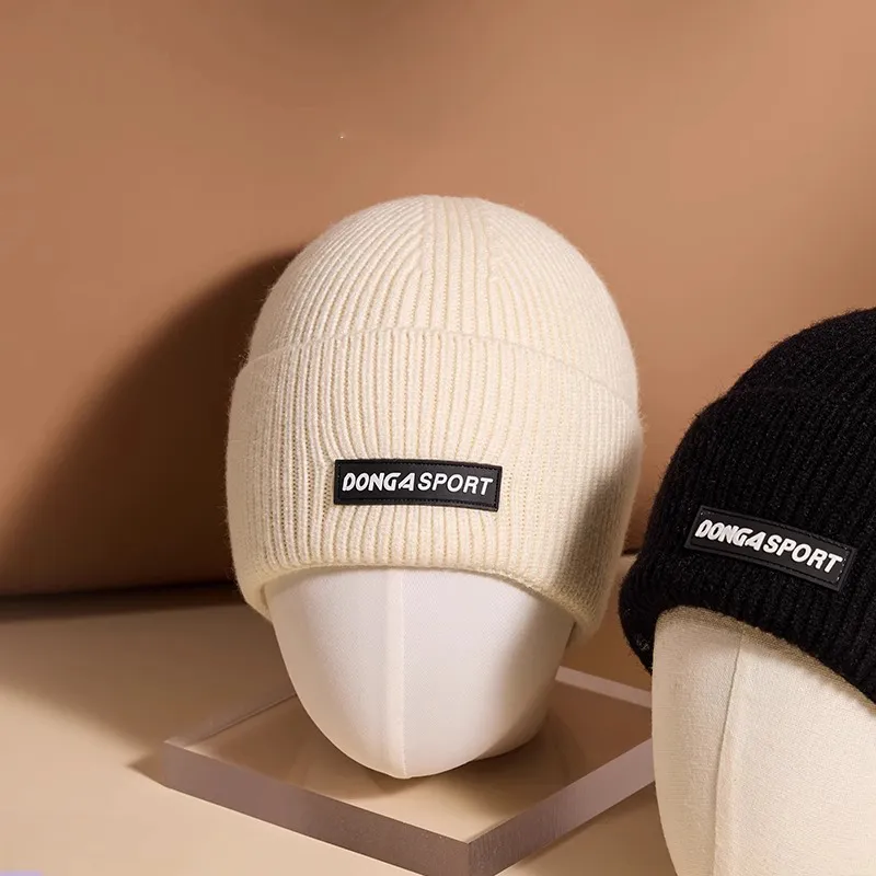 KOMY Beanies Unisex-7