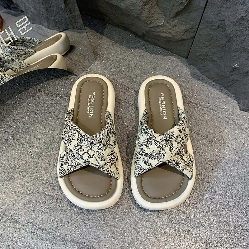 Avonlee Slippers / Home Slippers-6