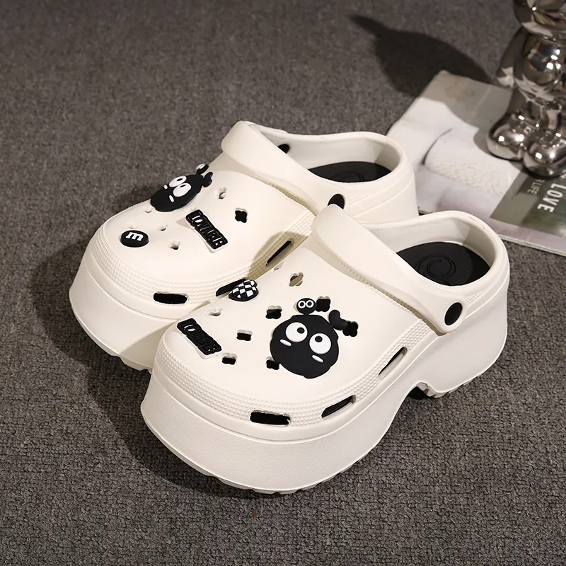 Avonlee Slippers / Home Slippers-1