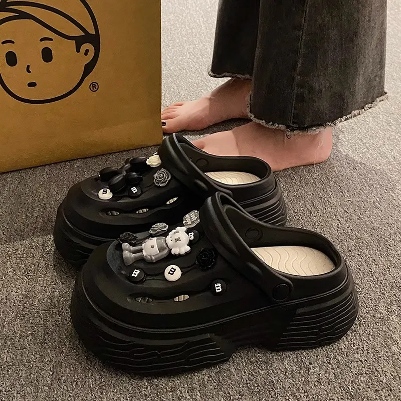 Avonlee Slippers / Home Slippers-1