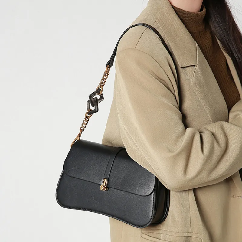 Carksky PU Shoulder Bag Regular Women's Black/Apricot-2