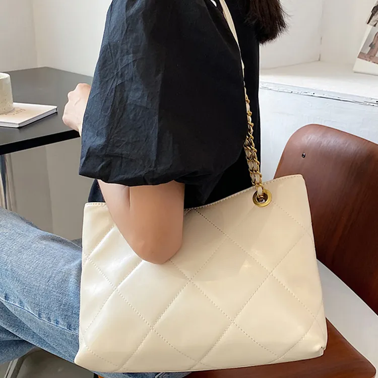 Carksky Genuine Leather Shoulder Bag Women's Black/White-6