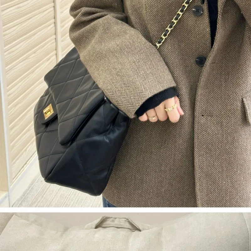 Carksky PU Shoulder Bag Regular Women's Black-2
