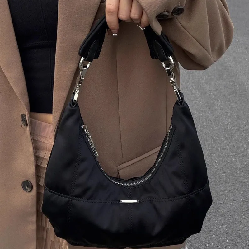 Carksky PU Handbag, Shoulder Bag Regular Women's Black-1