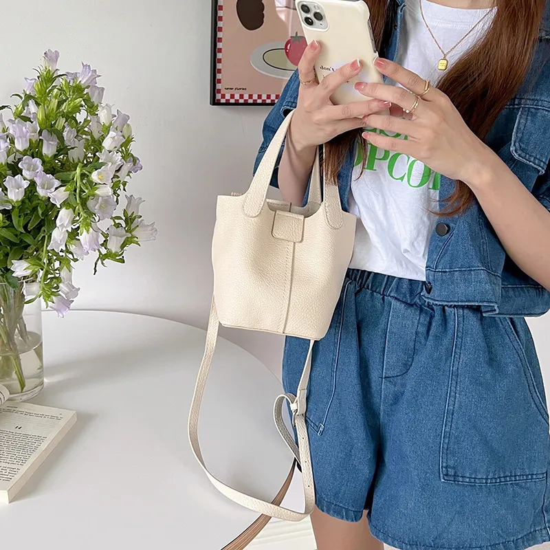 Carksky PU Shoulder Bags Handbags Regular Women's White/Black/Yellow/Green-3