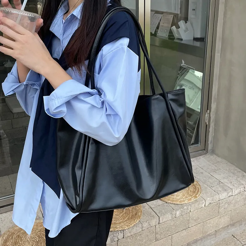 Carksky PVC Handbag Shoulder Bag Regular Women's Multicolor-13