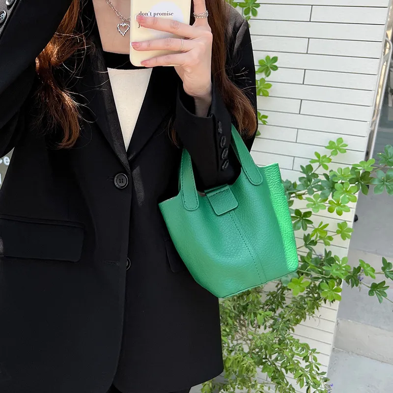 Carksky PU Shoulder Bags Handbags Regular Women's White/Black/Yellow/Green-20