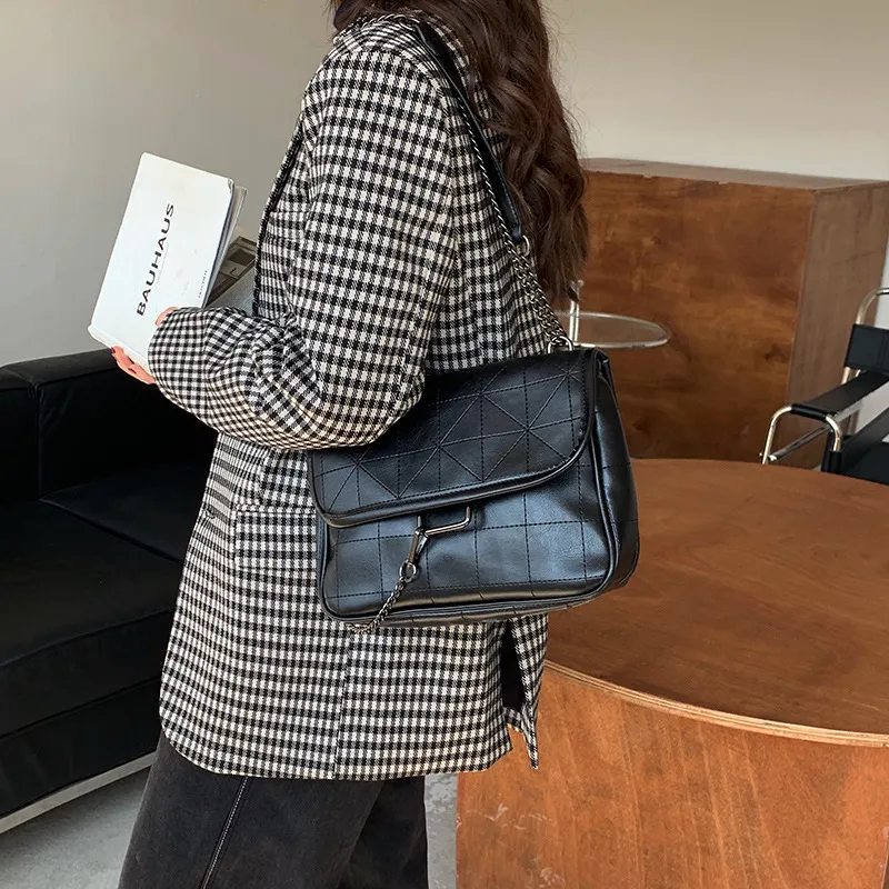 Carksky PU Shoulder Bag Women's-4