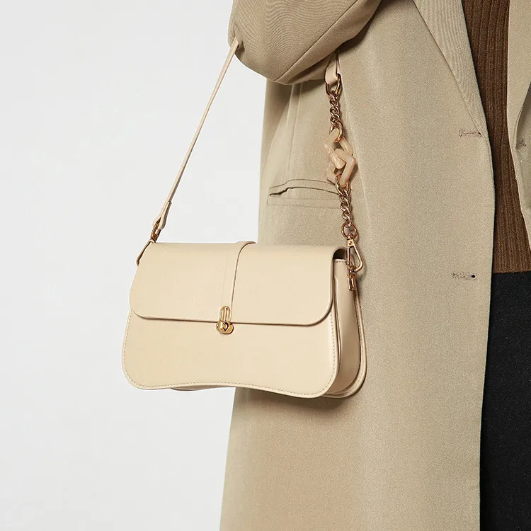 Carksky PU Shoulder Bag Regular Women's Black/Apricot-6
