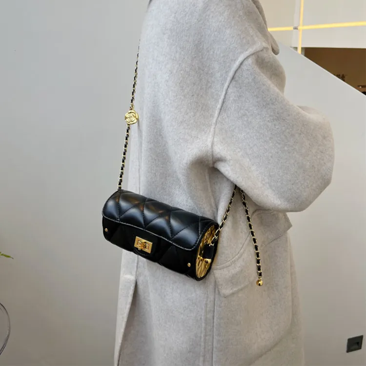 Carksky PU Shoulder Bag Crossbody Bag Women's Black-2