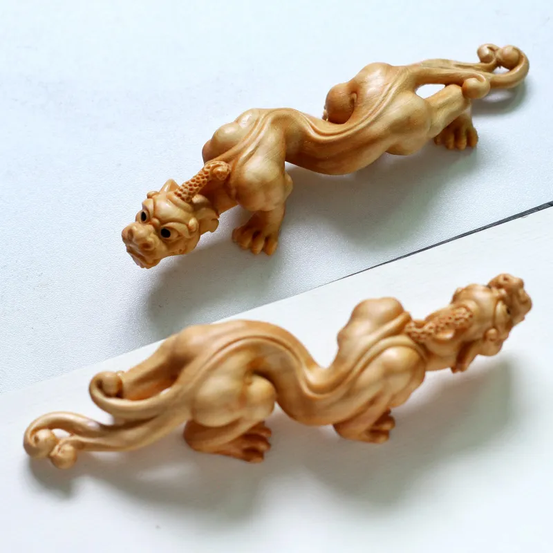 Tan Xin Thuja Wooden Ornaments Unisex-7
