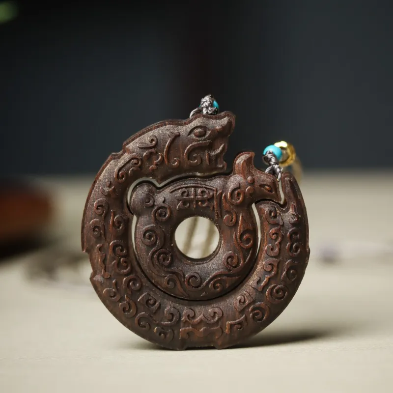 Tan Xin Guangnan Evan Wooden Necklaces Unisex-1