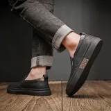 OCEANIA ROO Skateboard Shoes Men Low-Top Brown