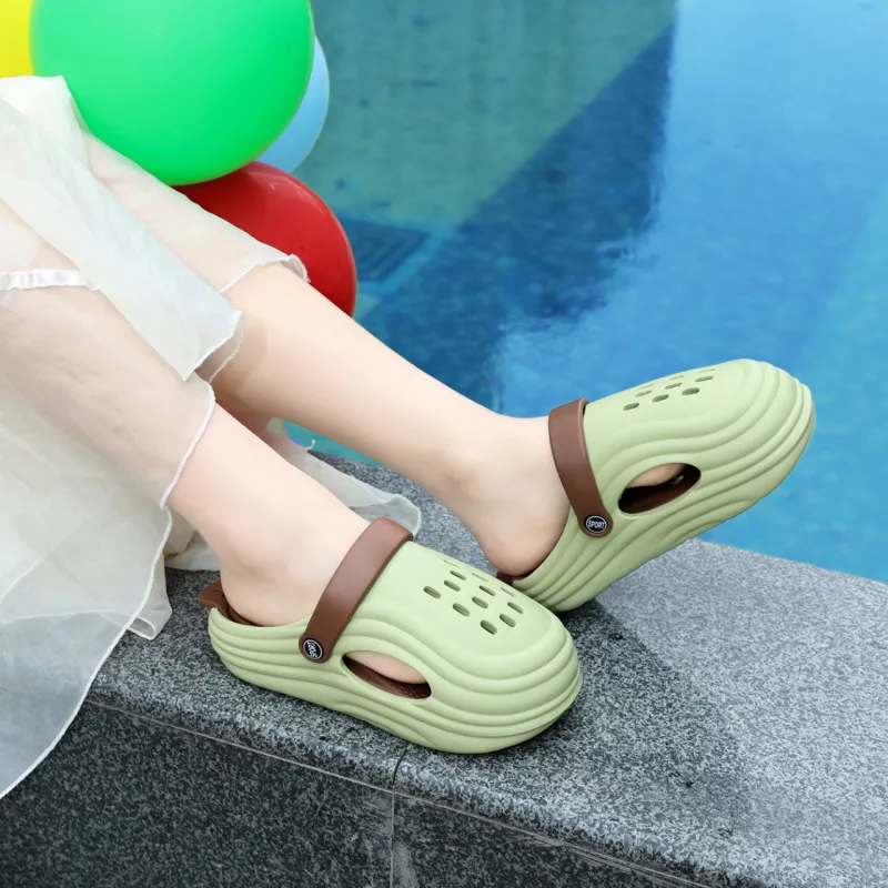 Betu Clogs Unisex-10