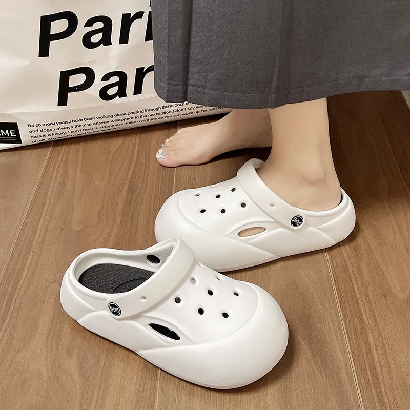 Betu Clogs Women's-1