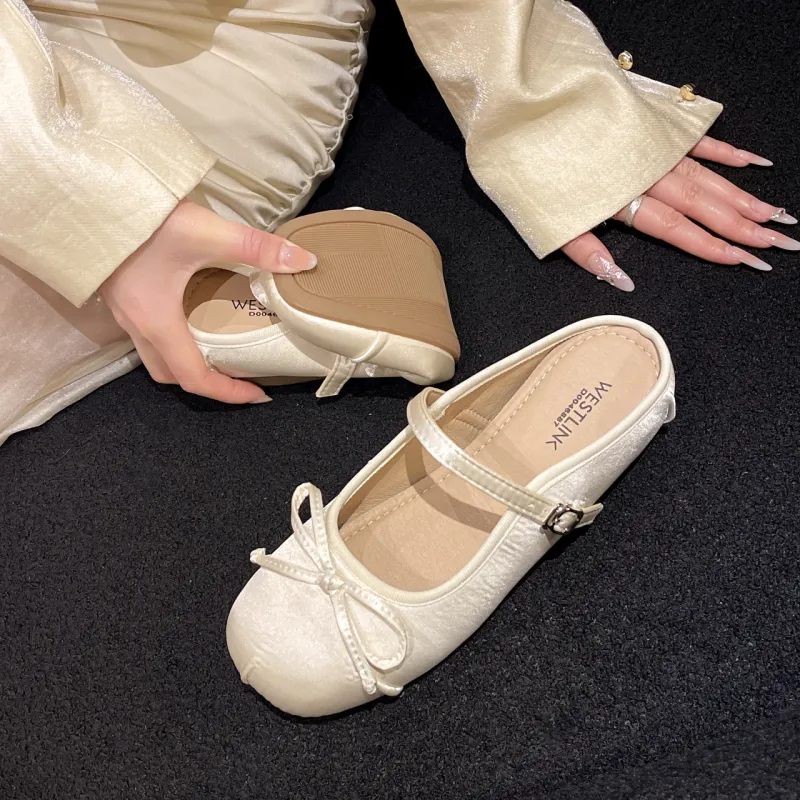 Betu Slip Resistant Closed Toe Slippers Women's-8