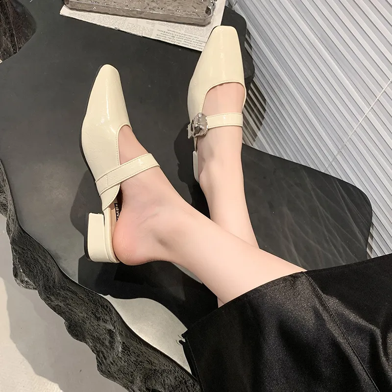 Betu Rubber Sole Closed Toe Slippers Women's-1