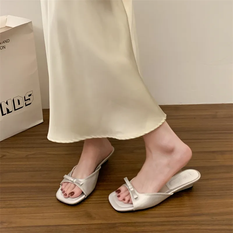 Betu Quick Dry Slide Slippers Women's-3