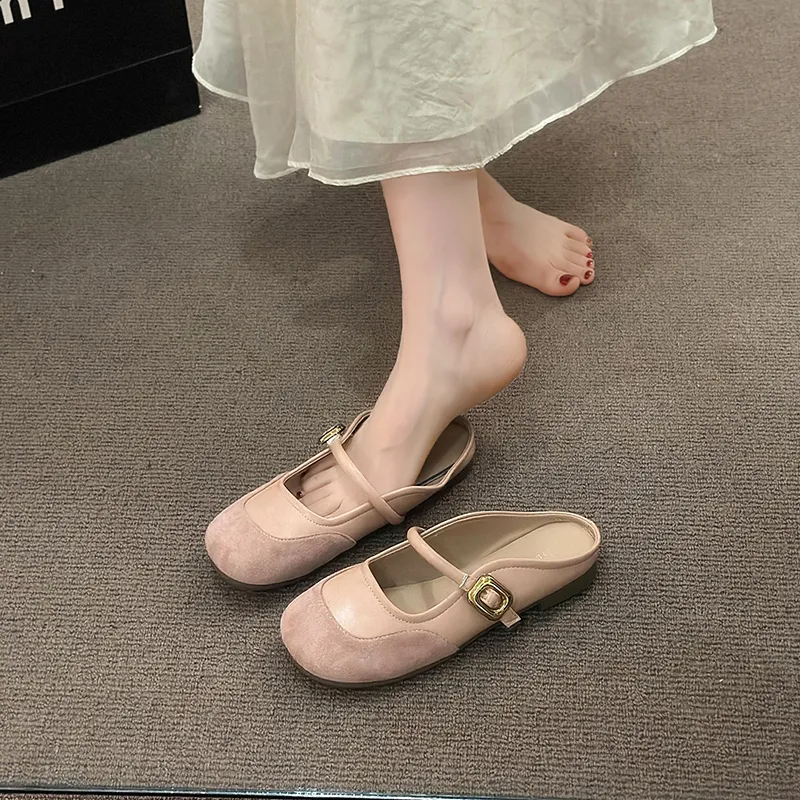 Betu Closed Toe Slippers Women's-11