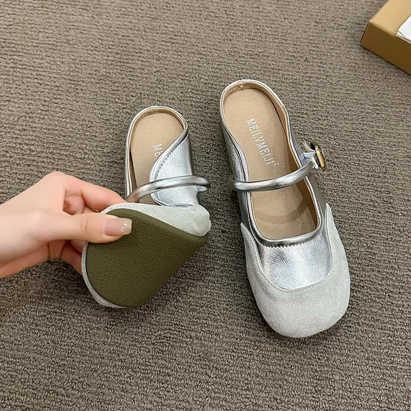 Betu Closed Toe Slippers Women's-1