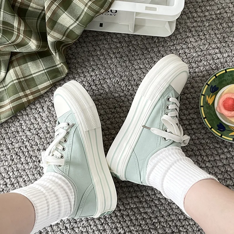 Betu Canvas Shoes Women's Low Top Beige/Light Green/Black-5