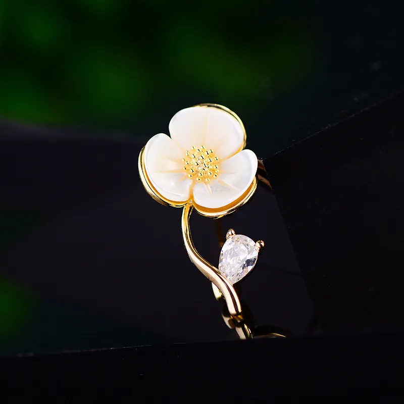 Lockstarfy Mother Of Pearl Floral Brooch Women's-3