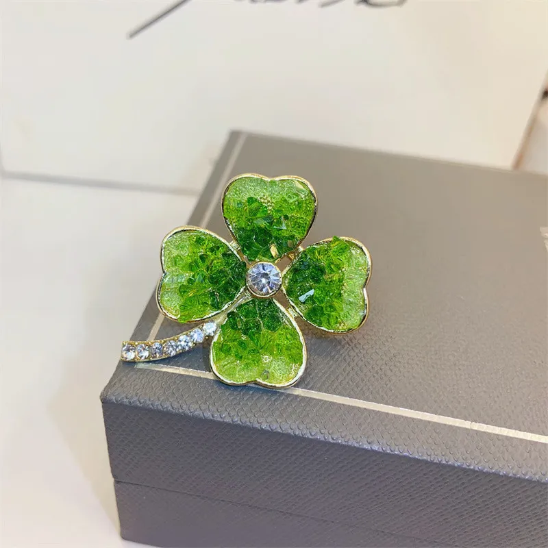Lockstarfy Crystal Brooches Women's-3