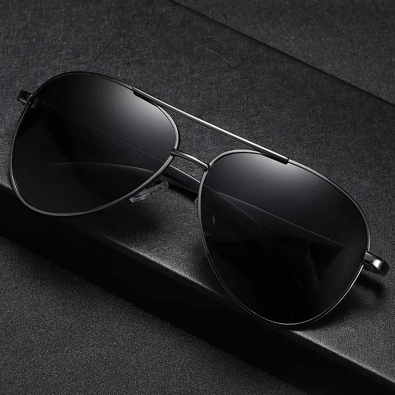 Thunder Pailong Metal Aviator Sunglasses Men's Black/Gold/Gray-2