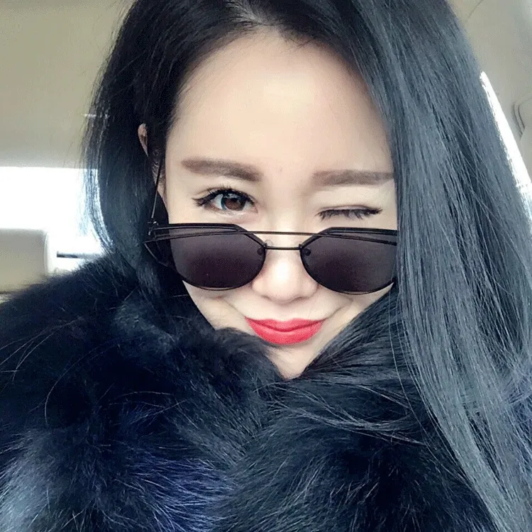 Thunder Pailong Alloy Metal Irregular Shape Sunglasses Women's Black/Gold-1