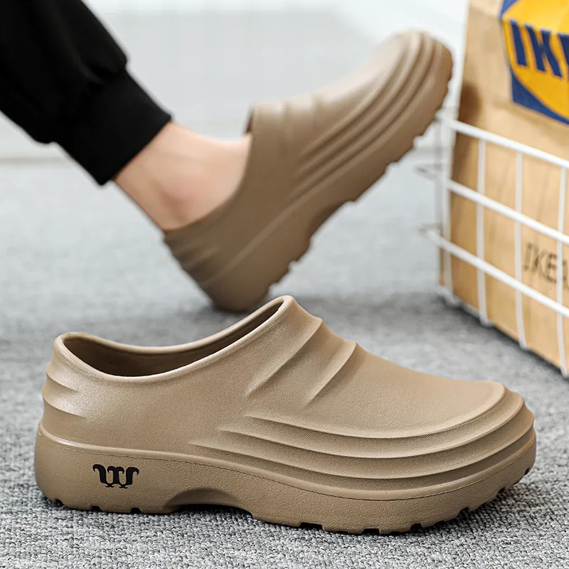 KUPE Closed Toe Slippers Unisex-9