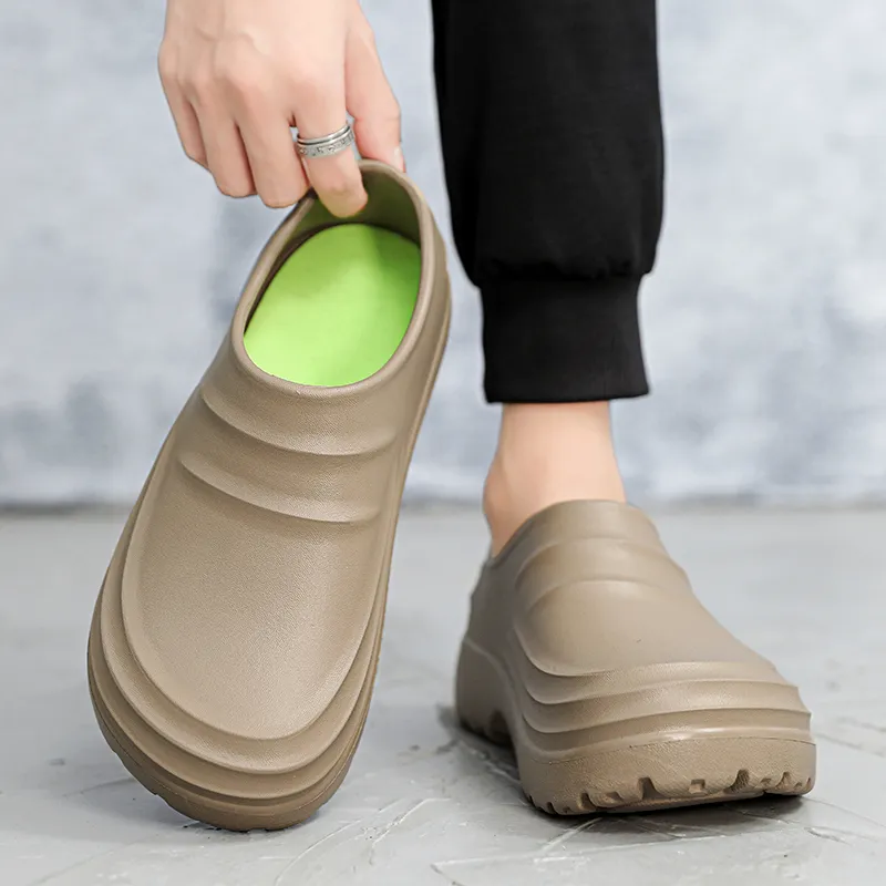 KUPE Closed Toe Slippers Unisex-10