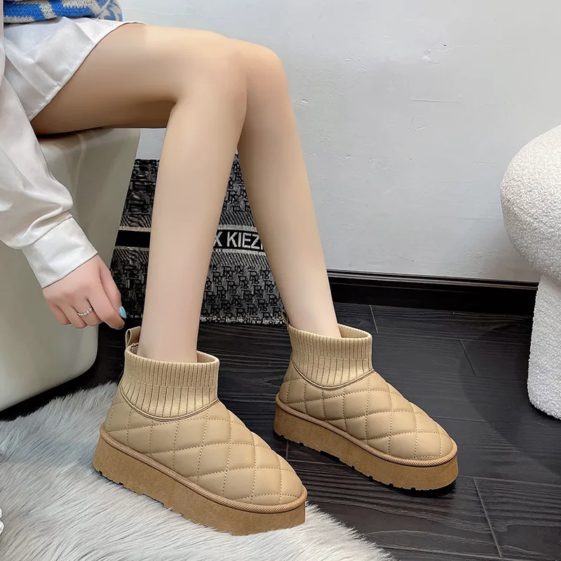 KUPE Thermal Abrasion Resistant Cushioning Coverage Short Snow Boots Women's-15