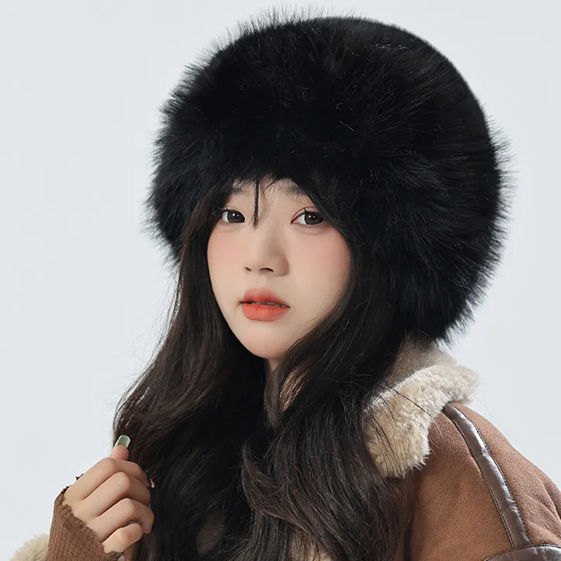 TUCANO Polyester Beanies Women's-8