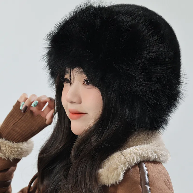 TUCANO Polyester Beanies Women's-9
