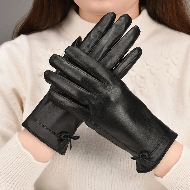 TUCANO Sheepskin Gloves Women's-3