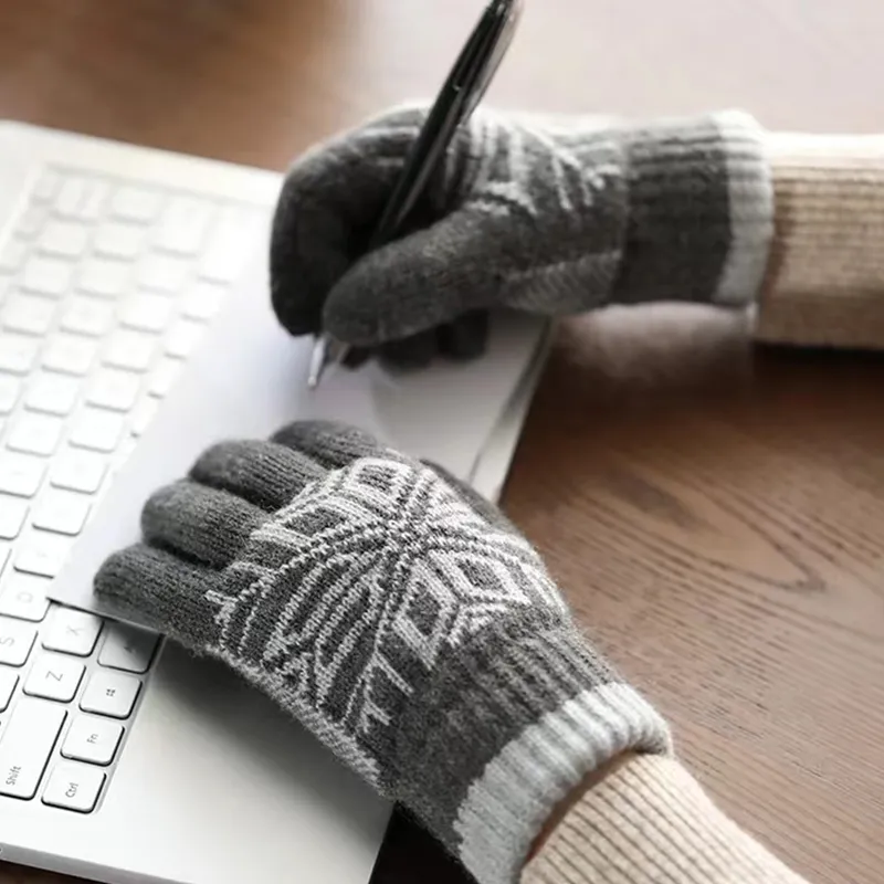 TUCANO Knitted Fabric Knit Gloves Unisex-14