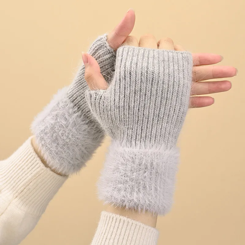 TUCANO Rabbit Fur Gloves Women's-5