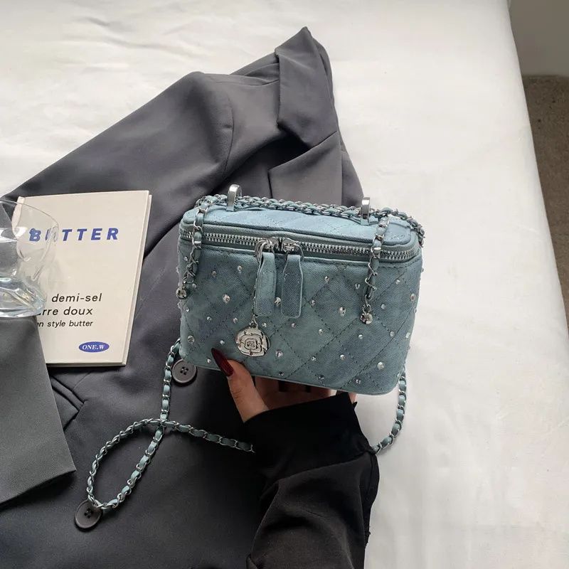 Fitchell Crossbody Bags-24