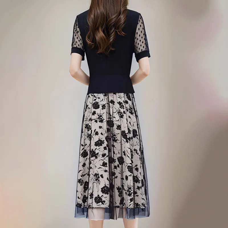 Mapping Short Sleeved Dresses Women's Black-3