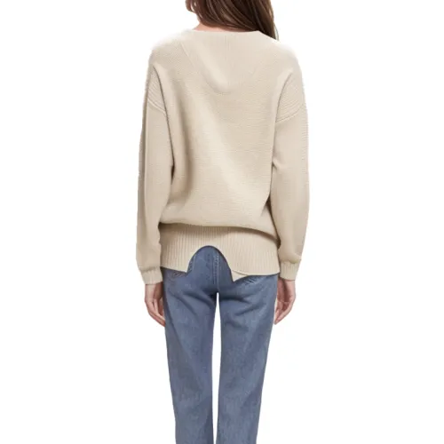 Mapping Knitwear Women's