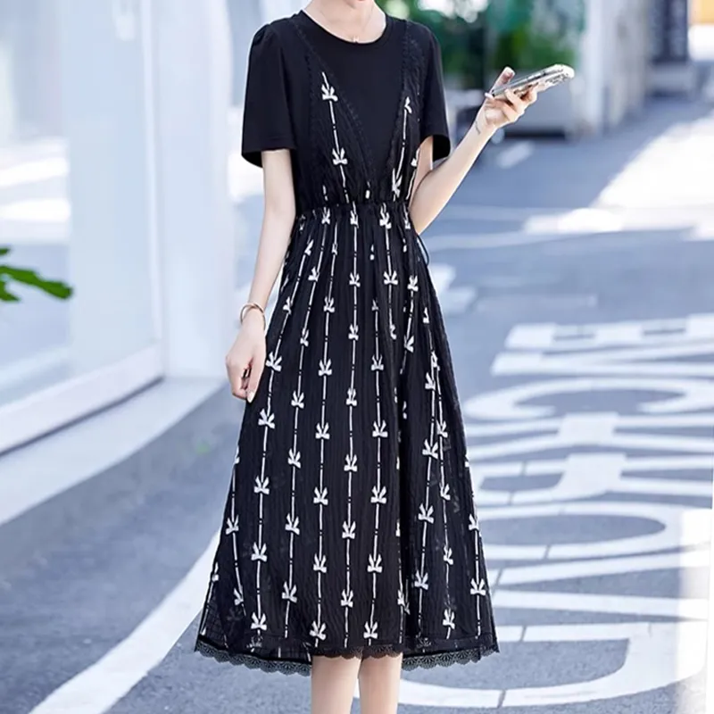 Mapping Short Sleeved Dresses Women's Black-4