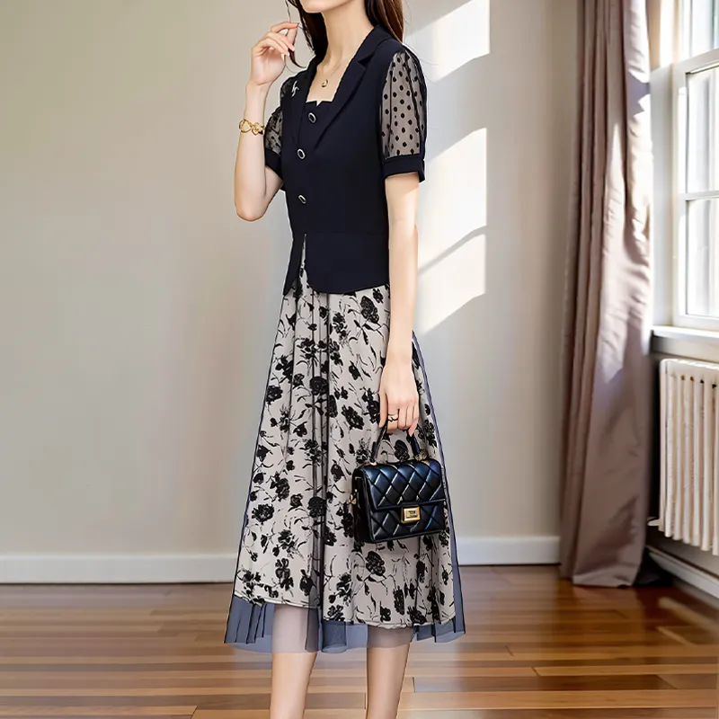 Mapping Short Sleeved Dresses Women's Black-5