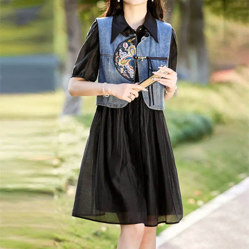 Mapping Short Sleeved Dresses Women's Black-2