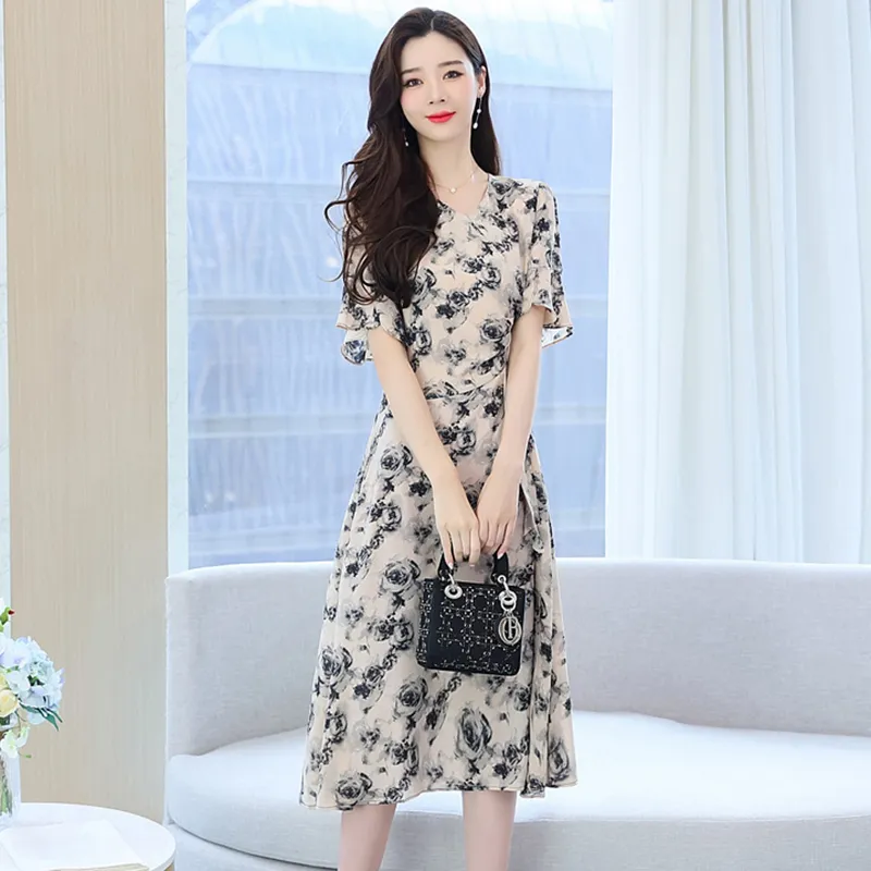 Pa33word Short Sleeved Dress Women's-3